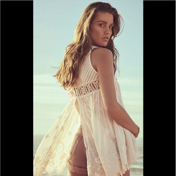 Free People Tops - Free People Eloise Embroidered Eyelet Tunic FP One
